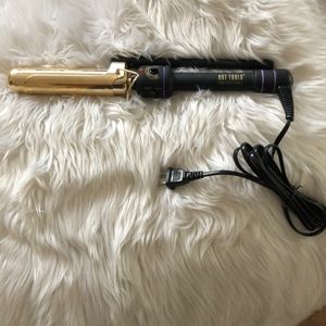 Hot Tools Professional curling iron/wand 24K gold.